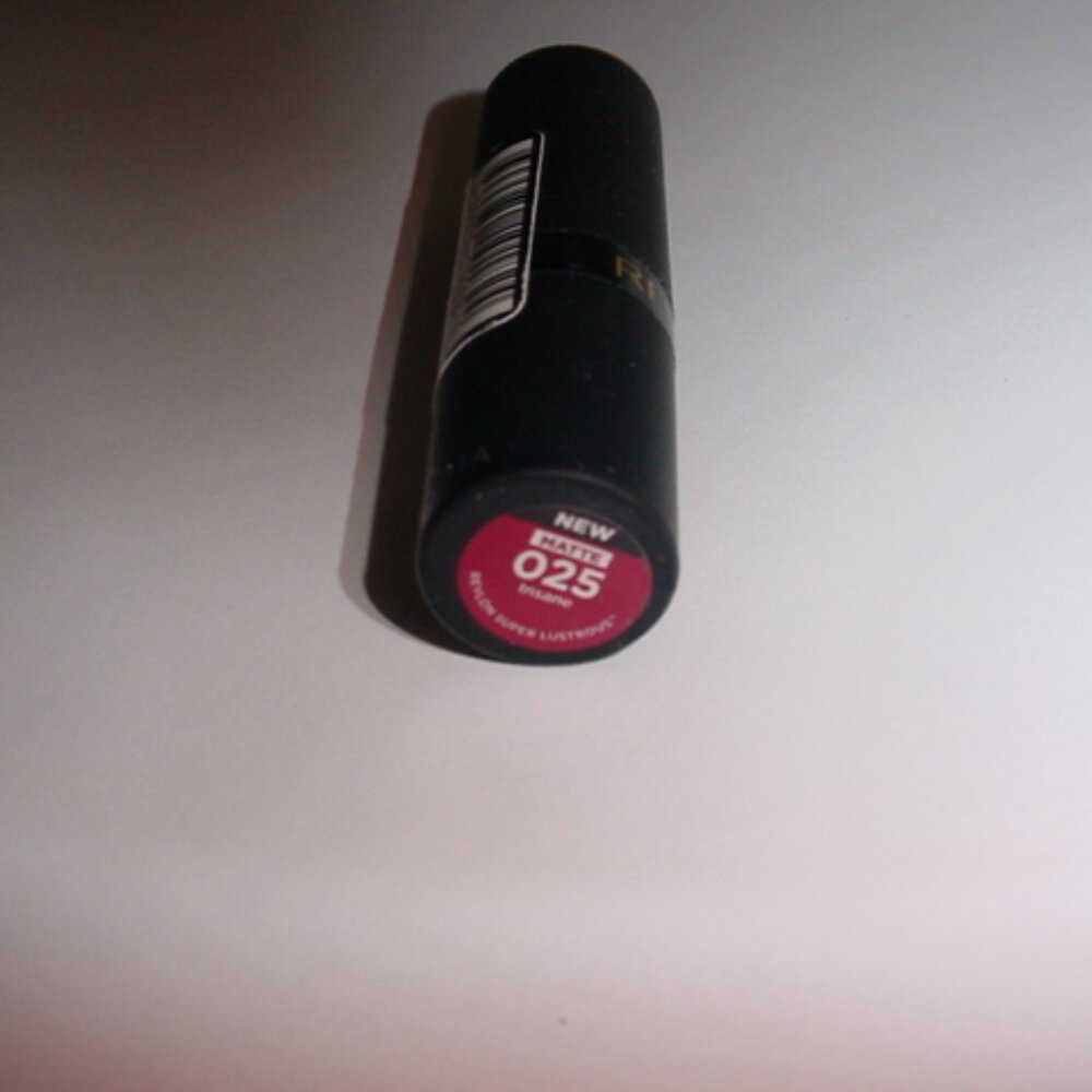 REVLON Sealed Matte Lipstick INSANE